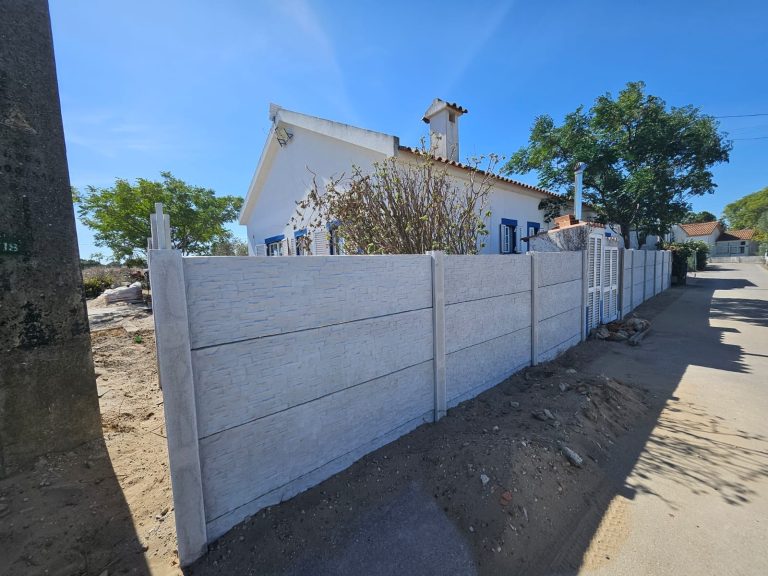 Vedação modular de uma moradia