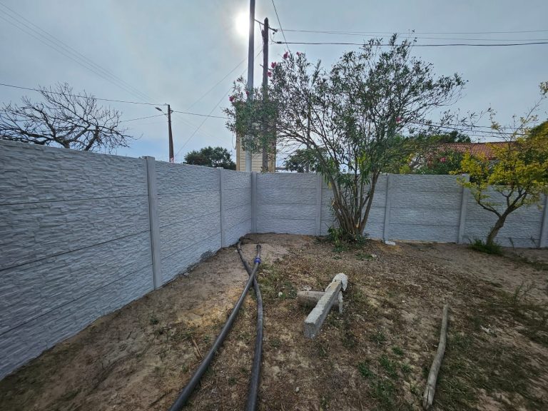 Vedação modular de uma moradia