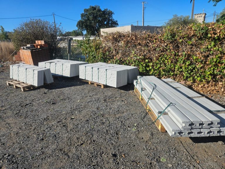 Vedação modular de uma moradia