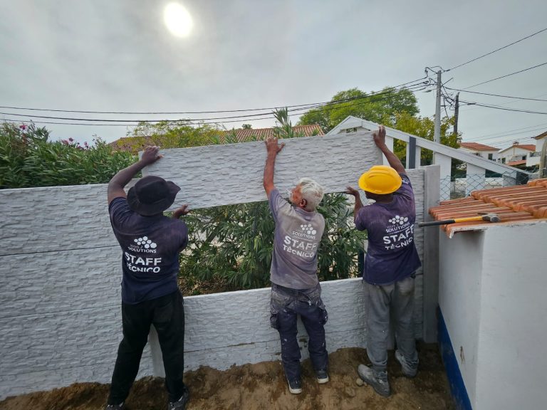 Vedação modular de uma moradia