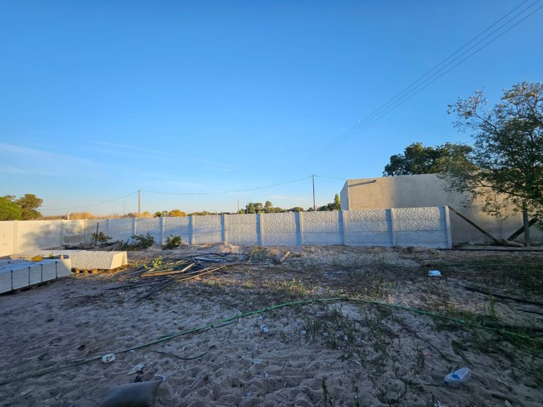 Vedação modular de uma moradia