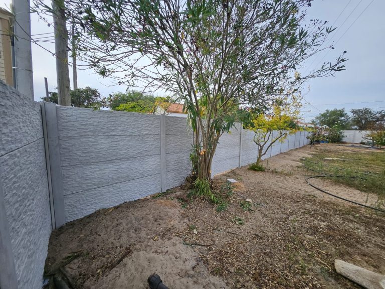 Vedação modular de uma moradia