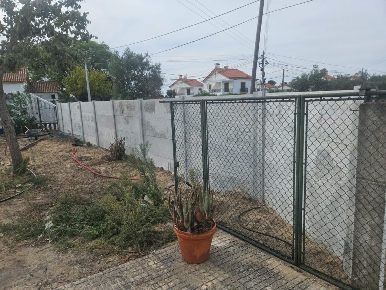 Vedação modular de uma moradia
