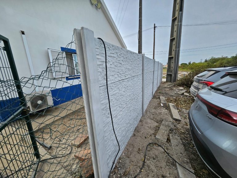 Vedação modular de uma moradia