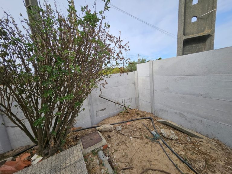 Vedação modular de uma moradia