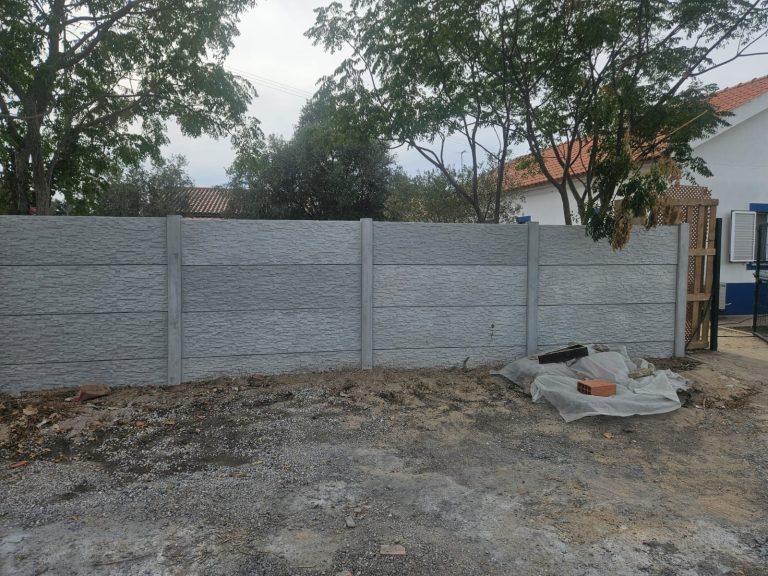 Vedação modular de uma moradia