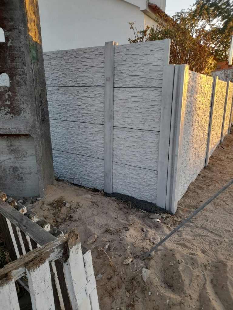 Vedação modular de uma moradia