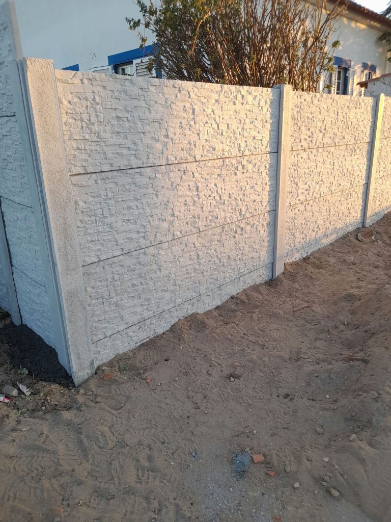 Vedação modular de uma moradia